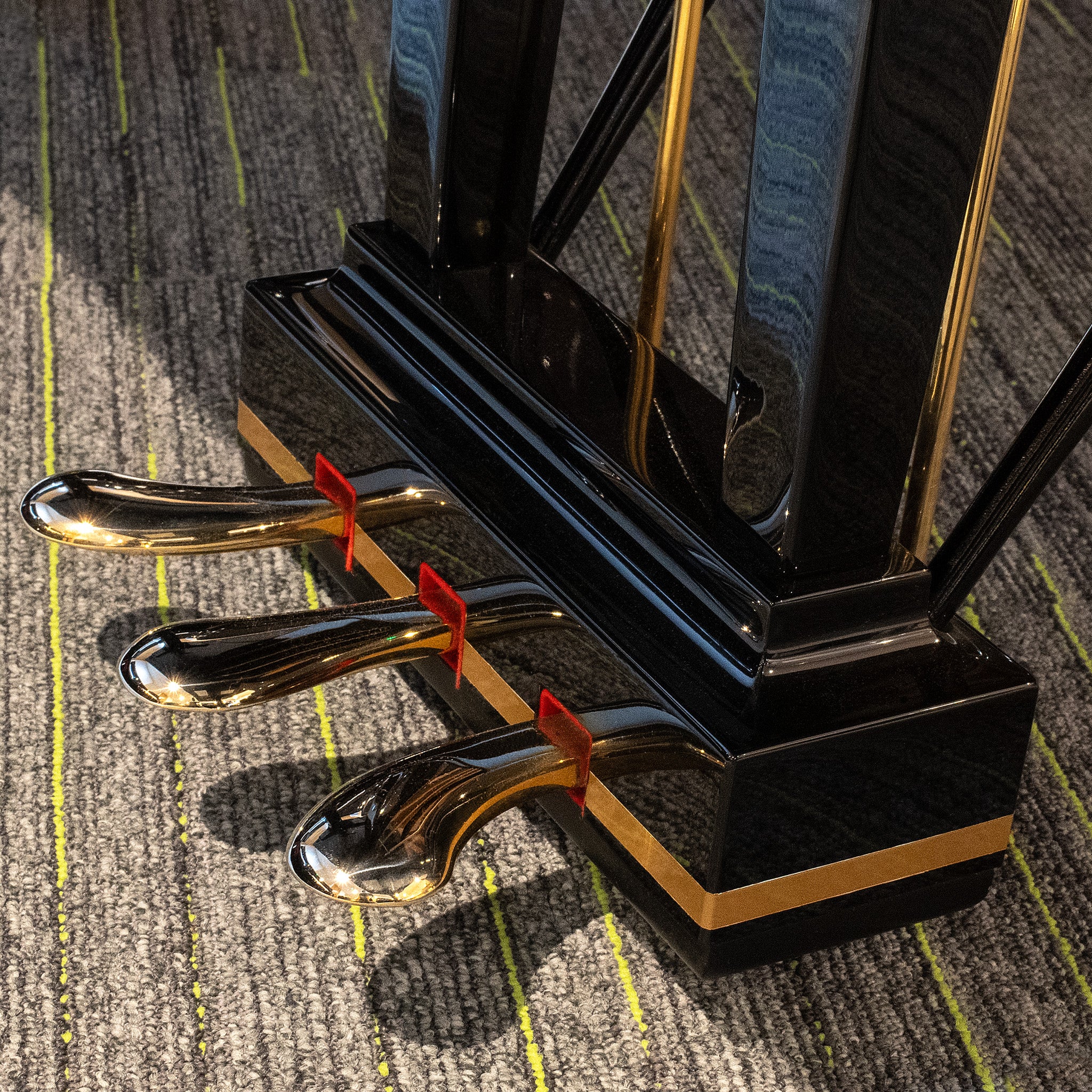 IK-2ND9863 - Pre-owned Fazioli F228 grand piano in polished ebony A1