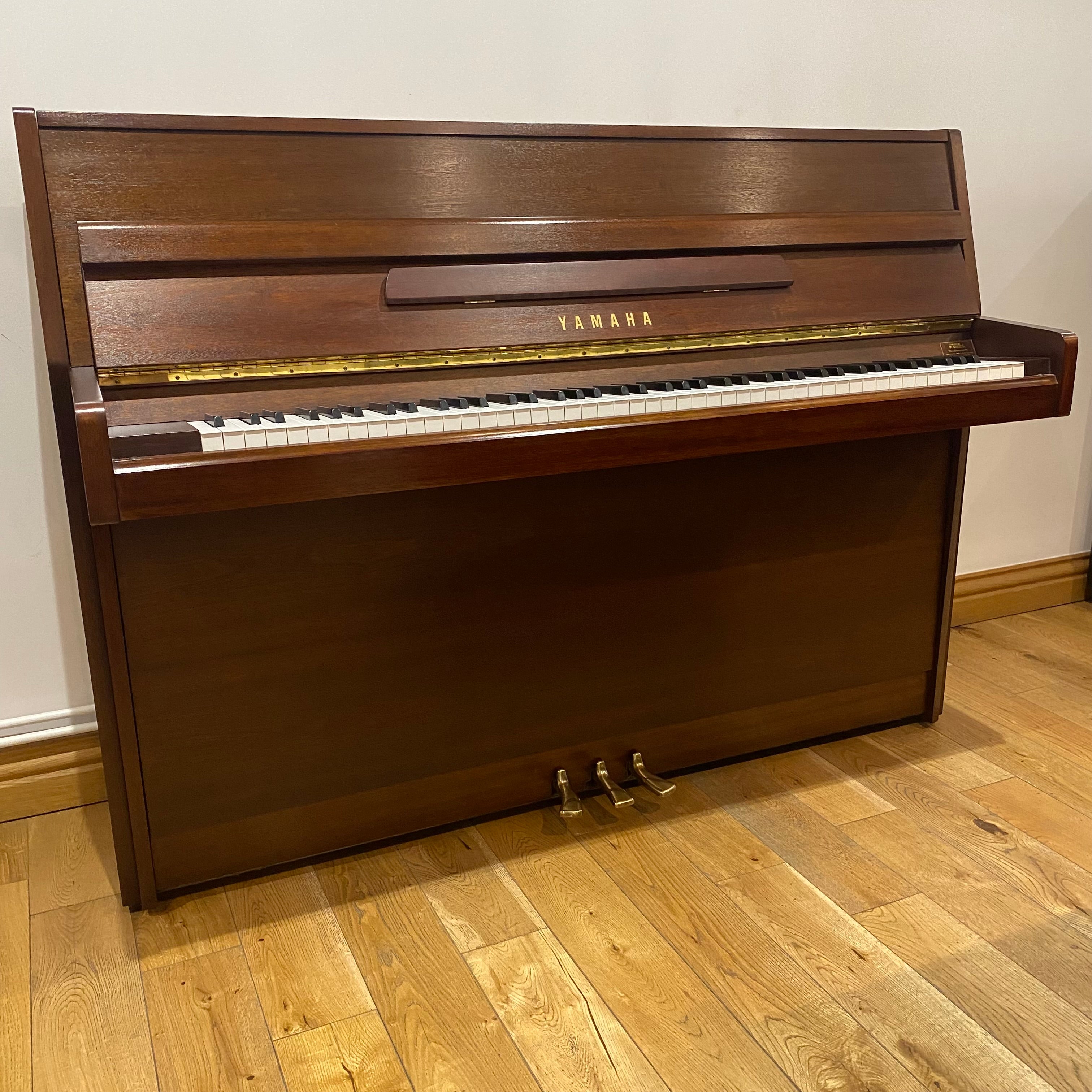 IK-2ND9852 - Pre-owned Yamaha M108 upright piano in satin mahogany, c.1991 A1