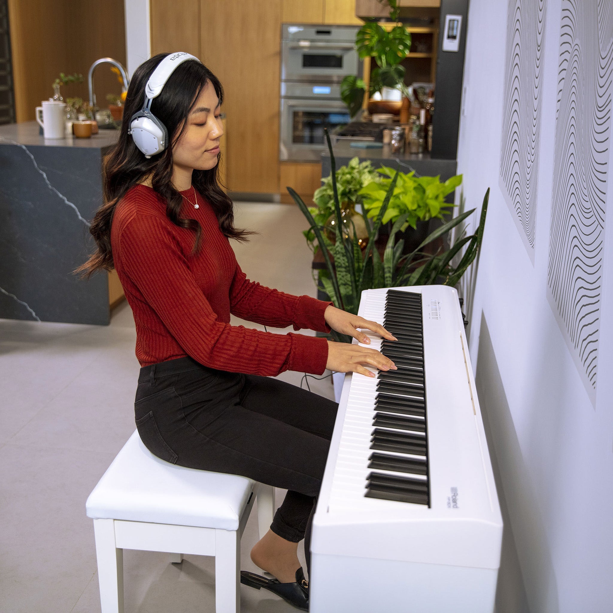 roland fp-30x stand and pedals Roland KSC-70 fixed keyboard stand for FP-30X digital piano