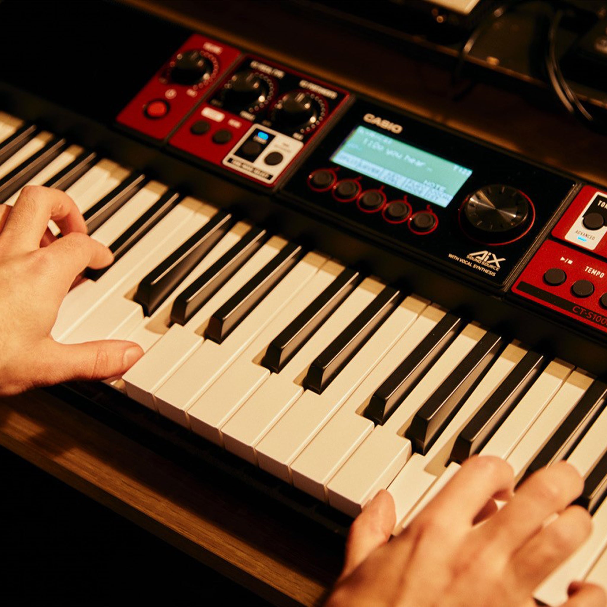 CT-S1000V - Casio CT-S1000V portable keyboard A1