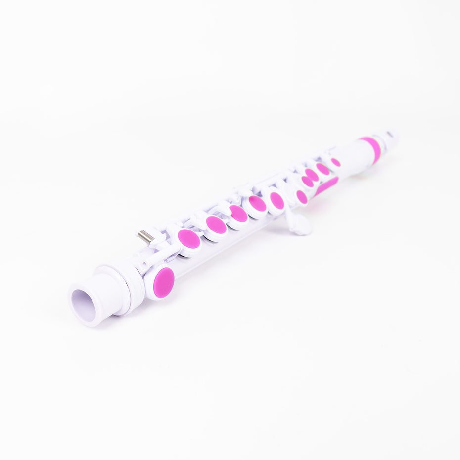 N220JFPK - Nuvo N220 jFlute outfit White with pink trim