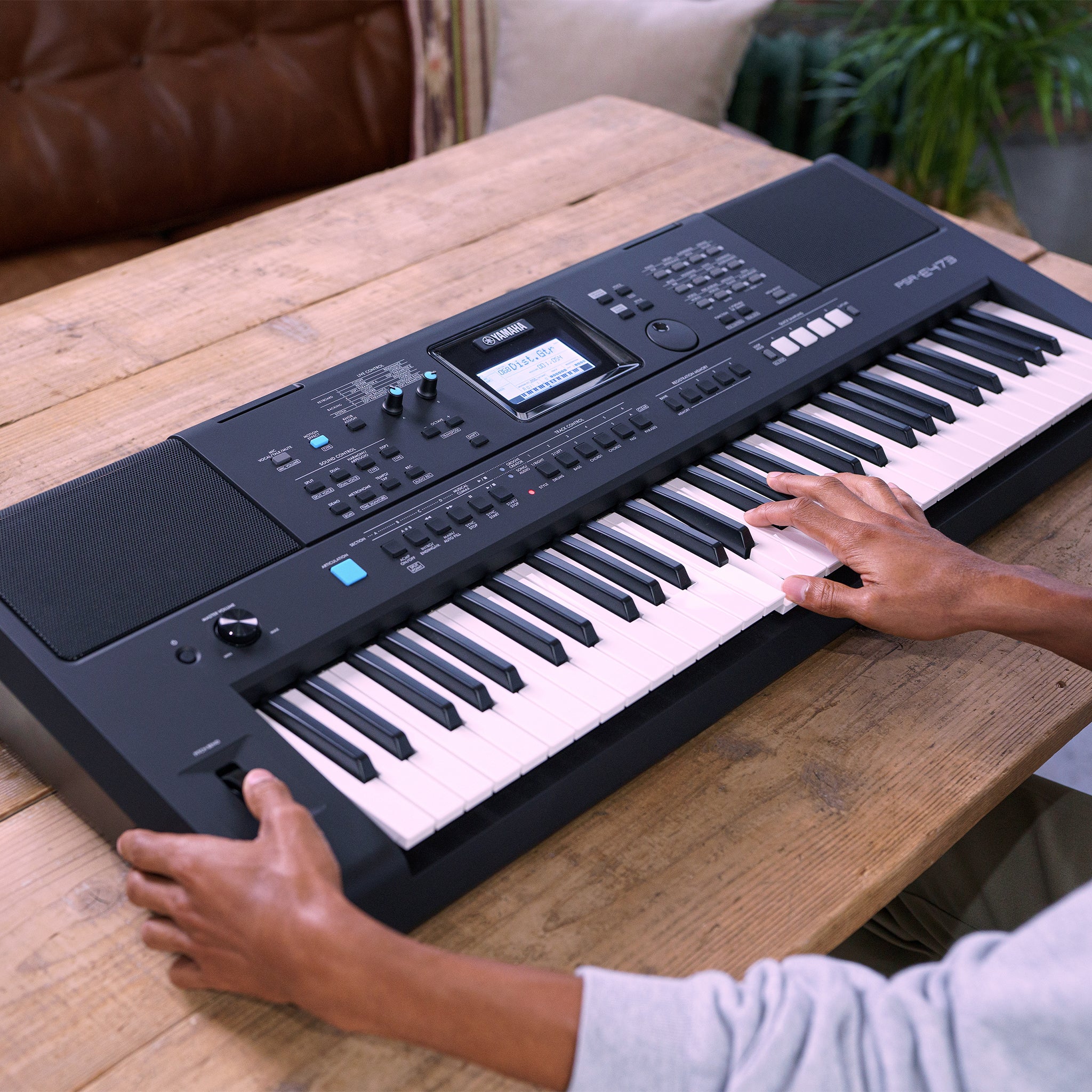 PSR-EW425 - Yamaha PSR-EW425 portable keyboard A1