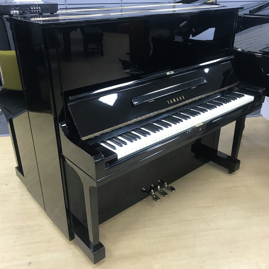 Yamaha U3S Upright Piano