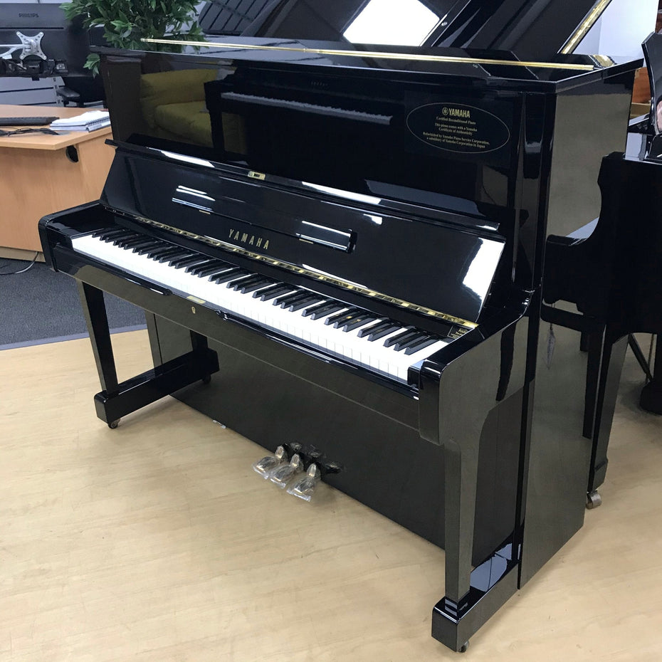 U1H-PE,U1M-PE - Yamaha Approved Reconditioned U1 upright piano U1H c.1970's